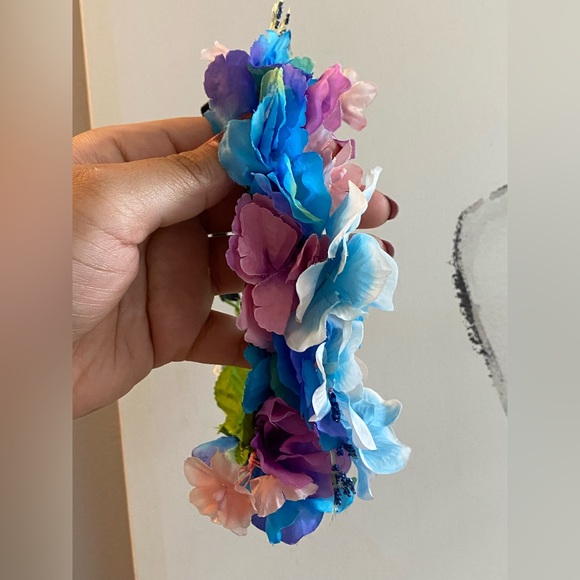Floral Headbands - Picture 3 of 7